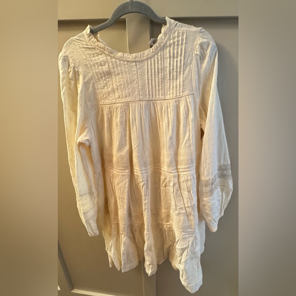NWOT Old Navy Cream baby doll dress